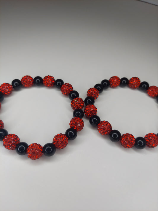 Red and Black Beaded Bracelet (1pc)