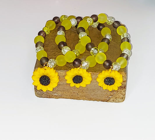 Yellow and Brown Beaded Bracelet with Sunflower Charm (1pc)